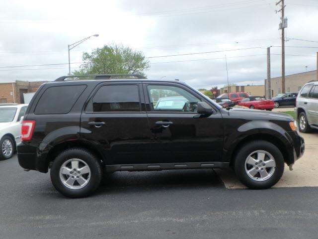 Ford Escape XLT 4dr SUV SUV